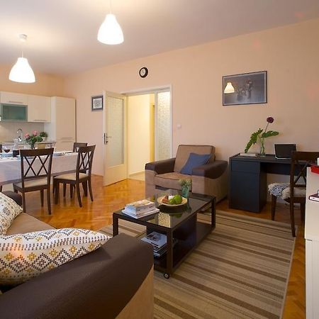 Luxe 3Br Apartment สปลิท ห้อง รูปภาพ