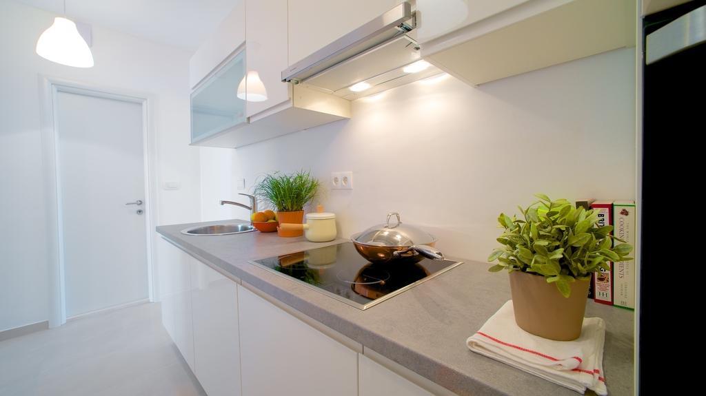 Luxe 3Br Apartment สปลิท ห้อง รูปภาพ