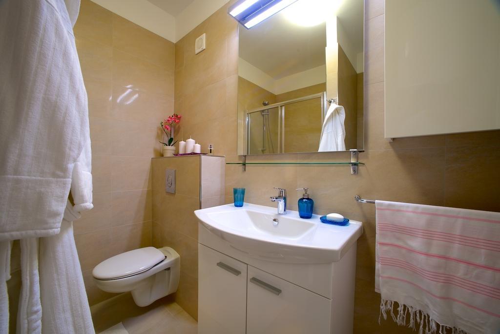 Luxe 3Br Apartment สปลิท ห้อง รูปภาพ